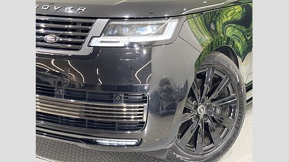 Range Rover 64