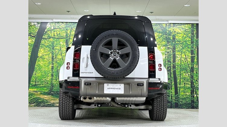2025 認定中古車 Land Rover Defender 90 フジホワイト D350 ディーゼルマイルドハイブリッド X-Dynamic HSE