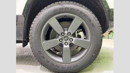 Defender 90 34
