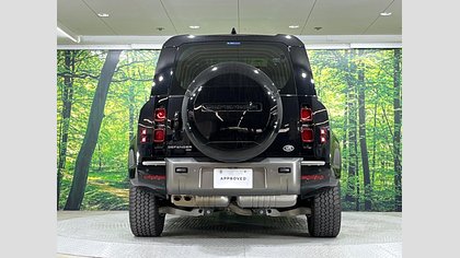 Defender 110 13