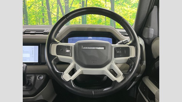 2021 認定中古車 Land Rover Defender 110 サントリーニブラック D300 AWD（AT） X-DYNAMIC SE