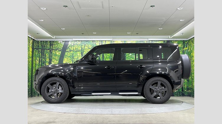 2021 認定中古車 Land Rover Defender 110 サントリーニブラック D300 AWD（AT） X-DYNAMIC SE