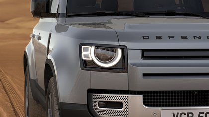 Defender 110 2