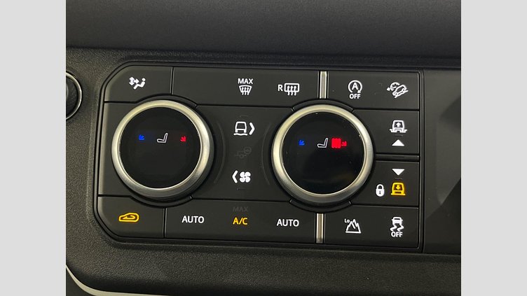 2021 認定中古車 Land Rover Defender 110 アイガーグレイ D300 AWD（AT） S