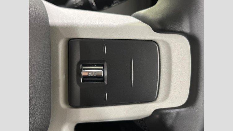 2021 認定中古車 Land Rover Defender 110 アイガーグレイ D300 AWD（AT） S