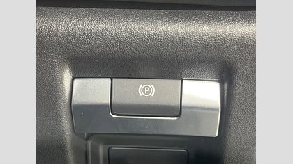 Defender 110 62