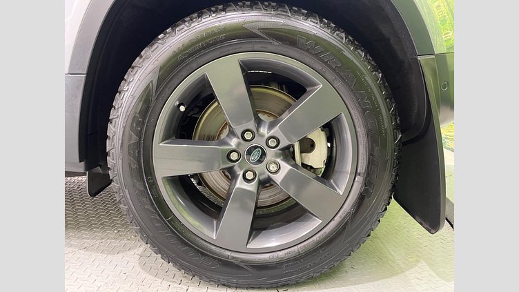 2021 認定中古車 Land Rover Defender 110 アイガーグレイ D300 AWD（AT） S