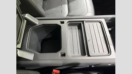 Defender 110 49