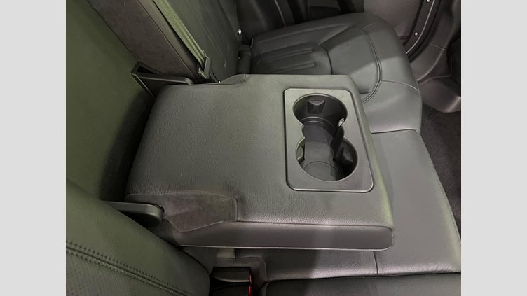 2021 認定中古車 Land Rover Defender 110 アイガーグレイ D300 AWD（AT） S