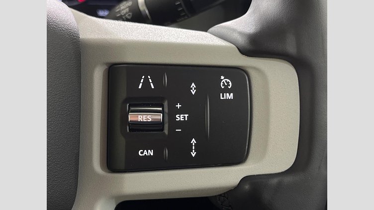 2021 認定中古車 Land Rover Defender 110 アイガーグレイ D300 AWD（AT） S