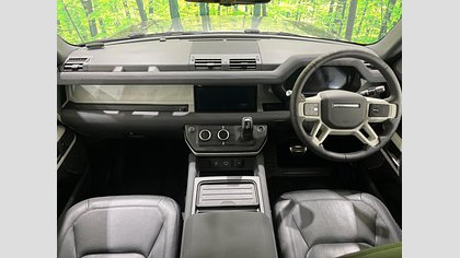 Defender 110 4