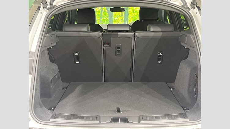 2024 認定中古車 Land Rover Range Rover Evoque フジホワイト D200マイルドハイブリッド（ディーゼル） Standard Wheelbase S