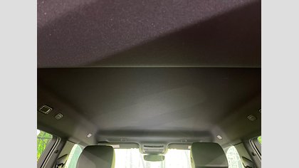 Range Rover Evoque 29