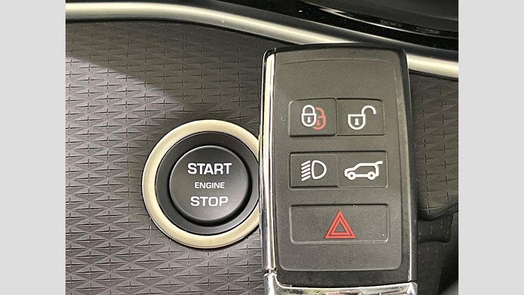 2023 認定中古車 Land Rover Range Rover Evoque フジホワイト P200 AWD（オートマチック） S