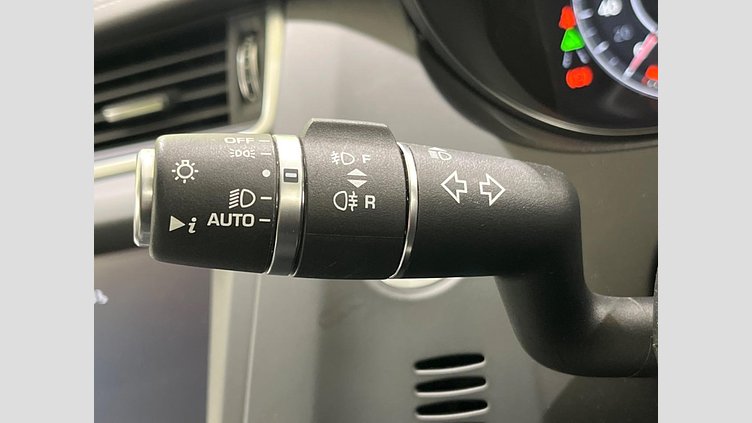 2019 認定中古車 Jaguar E-Pace ボラスコグレー P250 オートマチック全輪駆動 R-DYNAMIC SE