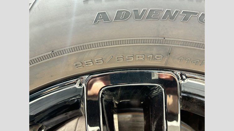 2025 認定中古車 Land Rover Defender 110 タスマンブルー D350 ディーゼルマイルドハイブリッド S
