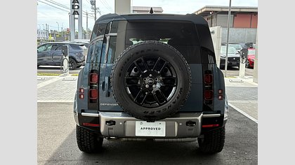 Defender 110 7
