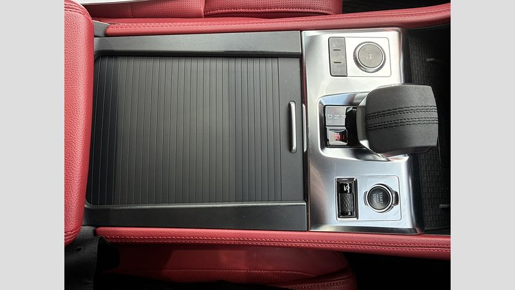2022 認定中古車 Jaguar F-Pace サントリーニブラック P250 AWD（オートマチック） R-DYNAMIC SE