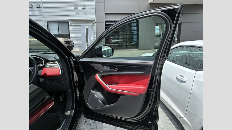 2022 認定中古車 Jaguar F-Pace サントリーニブラック P250 AWD（オートマチック） R-DYNAMIC SE