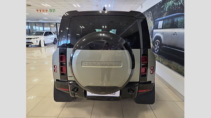 Defender 110 4
