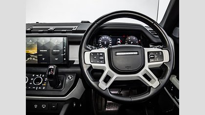 Defender 110 18