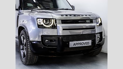 Defender 110 2