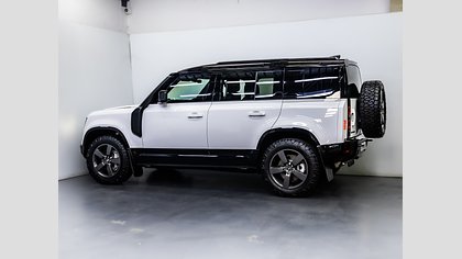 Defender 110 7