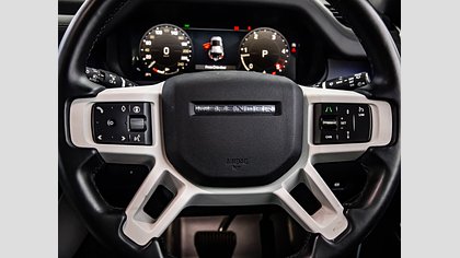 Defender 110 18