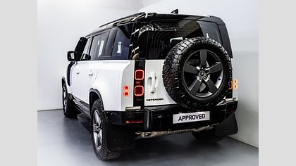 Defender 110 8