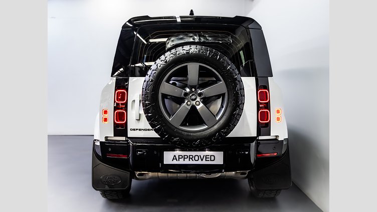 2025 Approved Land Rover Defender 110 Fuji White AWD D350 HSE X-Dynamic