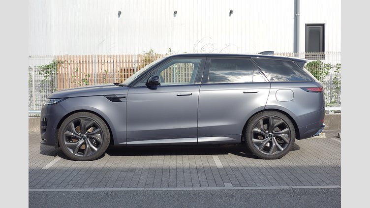 2024 認定中古車 Land Rover Range Rover Sport ヴァレジネブルー P550eプラグインハイブリッド（ガソリン） スタンダードホイールベース Dynamic SE