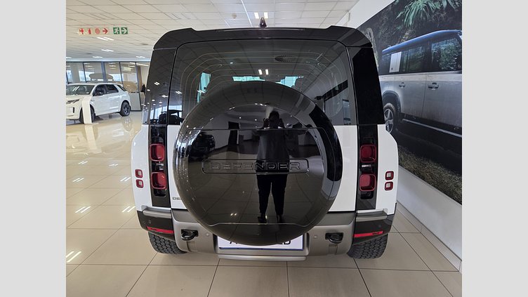 2022 Approved Land Rover Defender 110 Fuji White AWD D300 HSE X-Dynamic