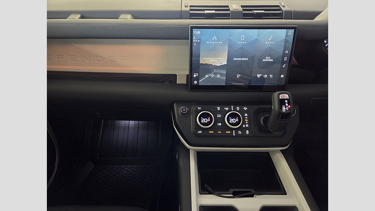 2022 Approved Land Rover Defender 110 Fuji White AWD D300 HSE X-Dynamic