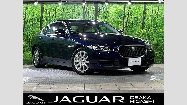 2016 認定中古車 Jaguar XE Loire Blue P200 プレステージ