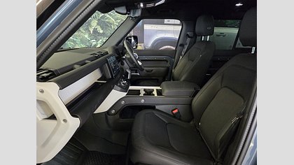 Defender 110 7