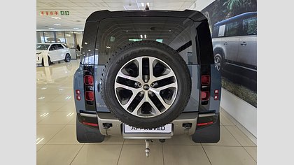 Defender 110 4