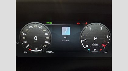 Defender 110 6