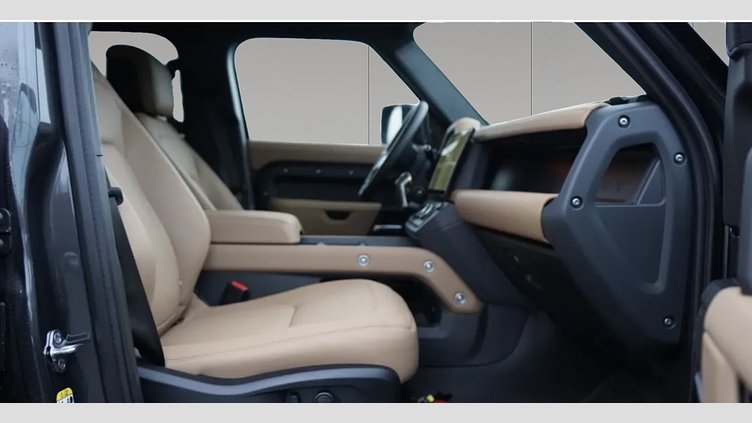 2025 Approved Land Rover Defender 110 Carpathian Grey D350 MHEV z silnikiem wysokoprężnym X-Dynamic HSE