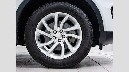 Discovery Sport 8
