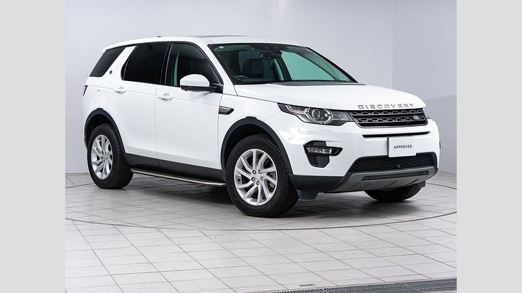 2018 認定中古車 Land Rover Discovery Sport Fuji White 2.0 litre i4D Diesel SE 7人乗り