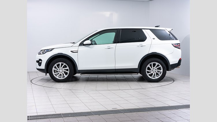 2018 認定中古車 Land Rover Discovery Sport Fuji White 2.0 litre i4D Diesel SE 7人乗り