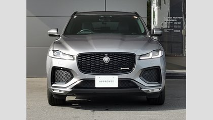 F-Pace 7
