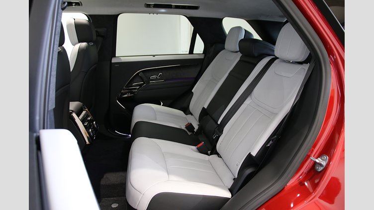 2023 認定中古車 Land Rover Range Rover Sport フィレンツェレッド 3.0リッター6気筒400PSターボチャージドガソリンMHEV（オートマチック） LAUNCH EDITION（FIRST EDITION BASE）