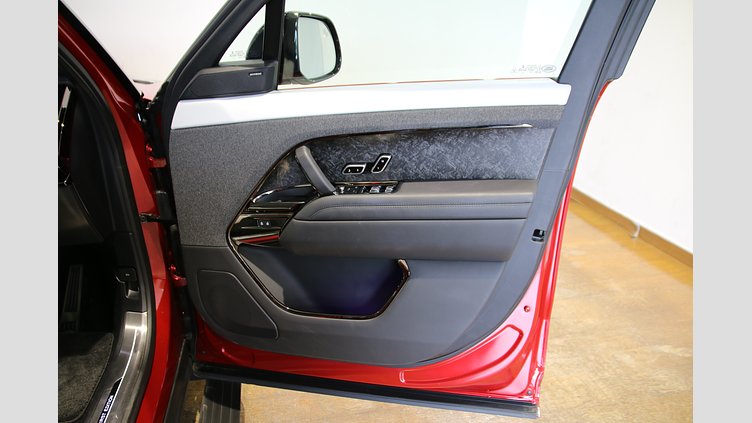 2023 認定中古車 Land Rover Range Rover Sport フィレンツェレッド 3.0リッター6気筒400PSターボチャージドガソリンMHEV（オートマチック） LAUNCH EDITION（FIRST EDITION BASE）
