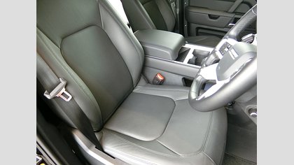 Defender 110 29