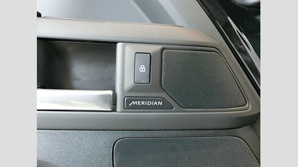 Defender 110 11