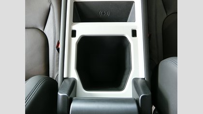 Defender 110 13