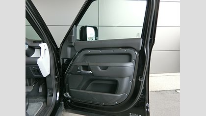 Defender 110 27