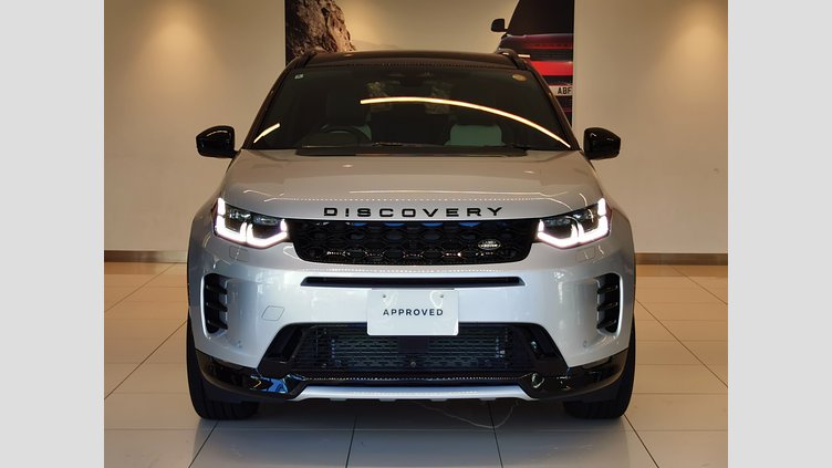 2024 認定中古車 Land Rover Discovery Sport ハクバシルバー P300eプラグインハイブリッド（ガソリン） 標準ホイール DYNAMIC HSE