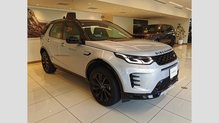 2024 認定中古車 Land Rover Discovery Sport ハクバシルバー P300eプラグインハイブリッド（ガソリン） 標準ホイール DYNAMIC HSE